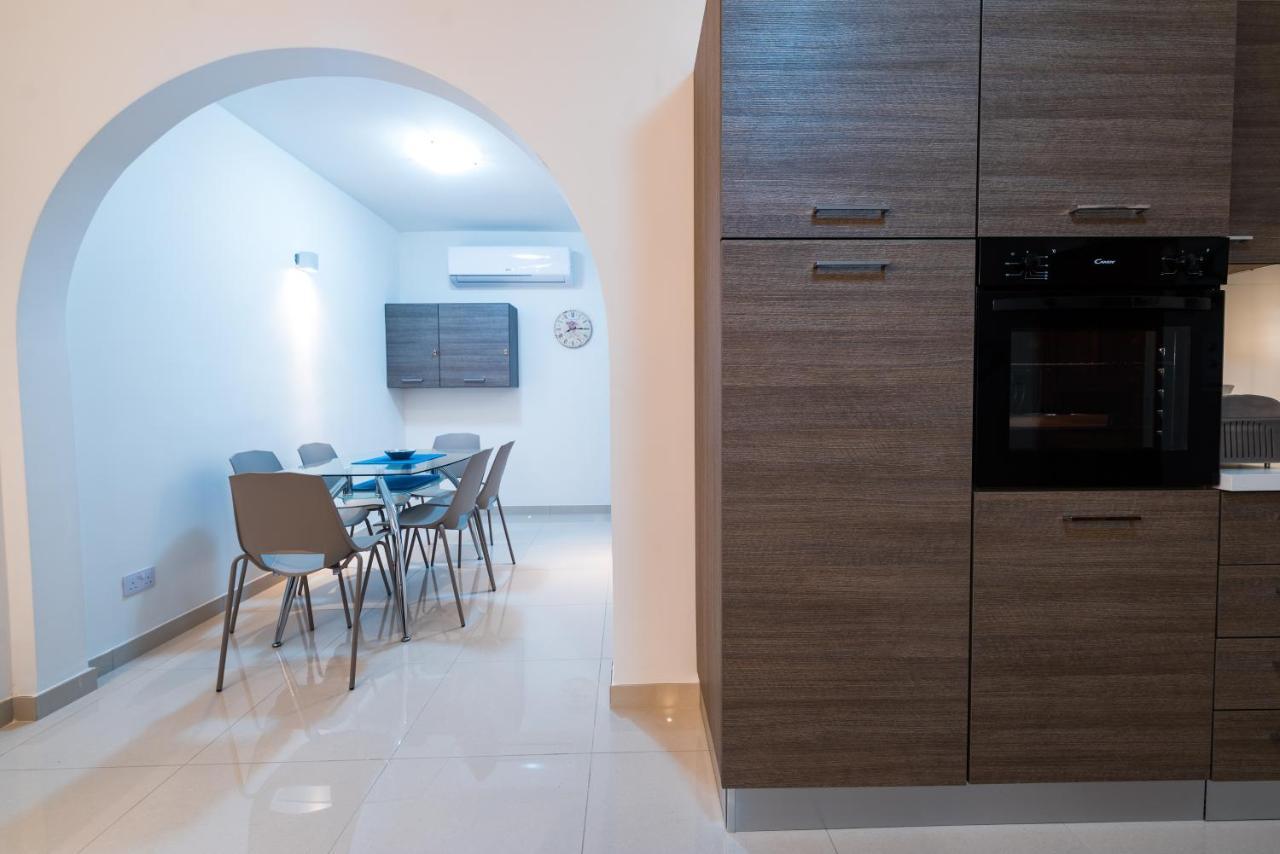 Sh6A- Qawra Prime Location 2 Bedroom Apartment San Pawl il-Baħar Eksteriør bilde