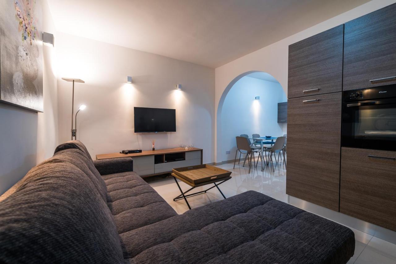 Sh6A- Qawra Prime Location 2 Bedroom Apartment San Pawl il-Baħar Eksteriør bilde