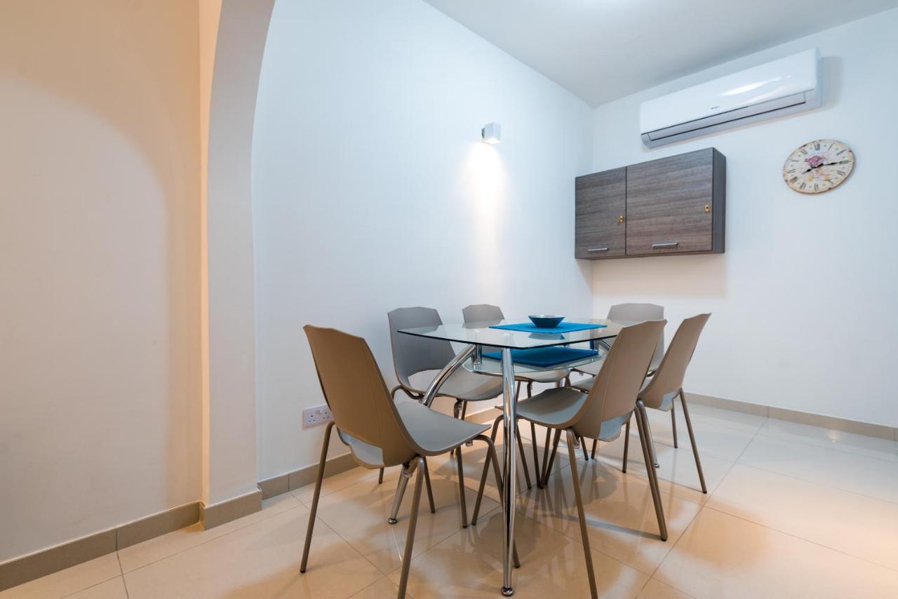Sh6A- Qawra Prime Location 2 Bedroom Apartment San Pawl il-Baħar Eksteriør bilde
